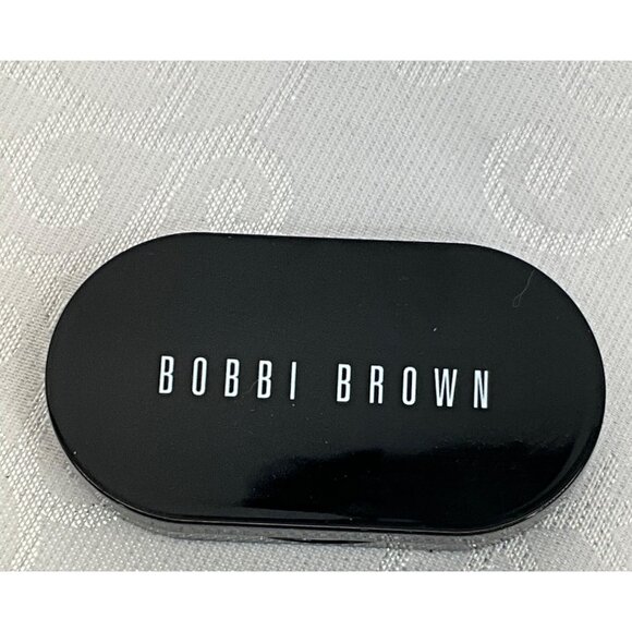 Bobbi Brown Creamy Concealer & Sheer Finish Pressed Powder Duo Warm Honey & Pale - Picture 2 of 3